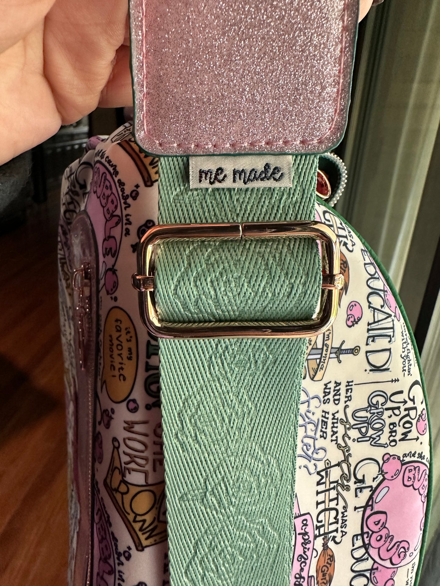 East and West witch - Hellcat Crossbody bag