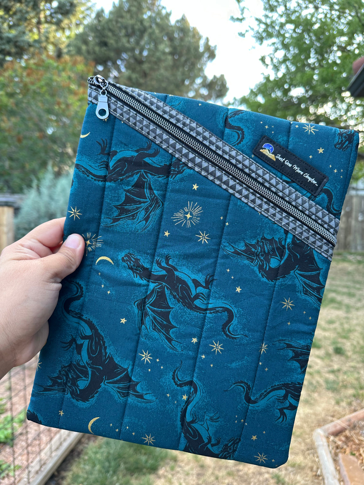 Booksleeve - Dark Blue Dragons