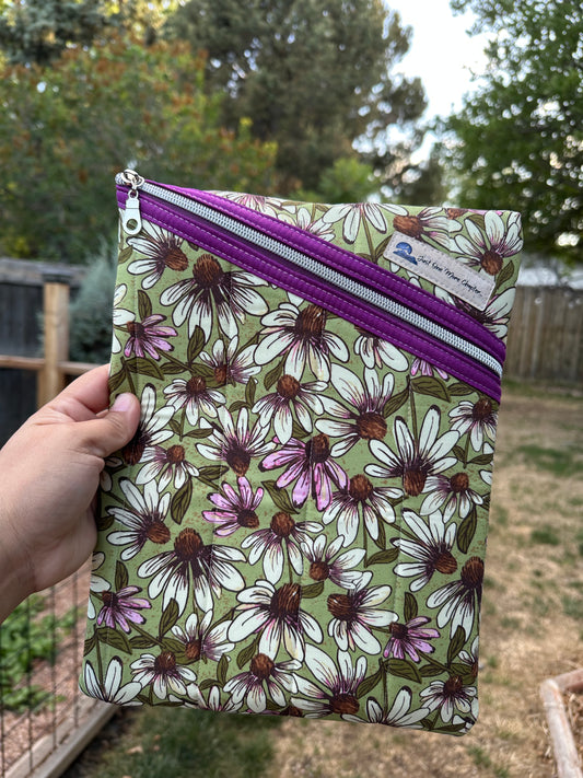Booksleeve - Daisies