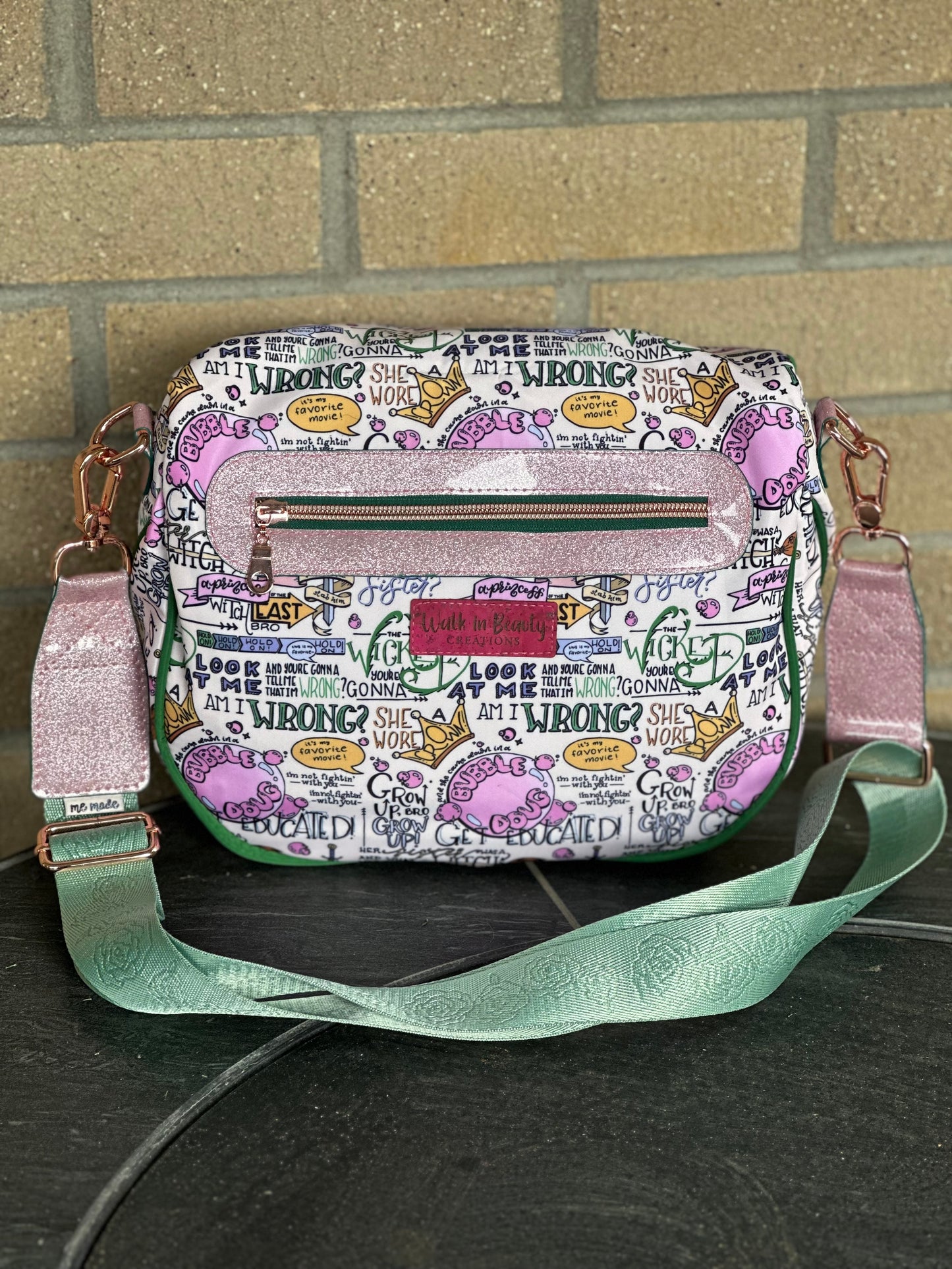 East and West witch - Hellcat Crossbody bag