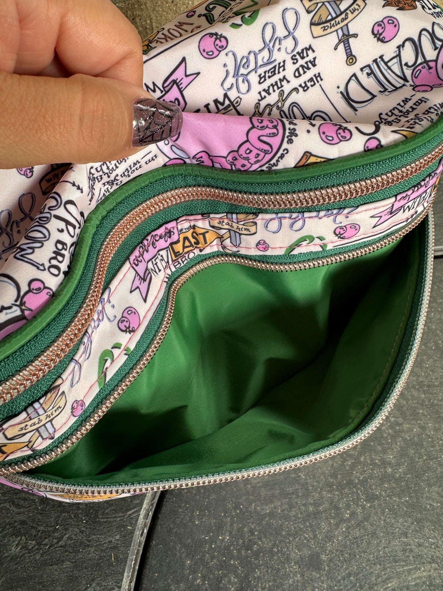 East and West witch - Hellcat Crossbody bag