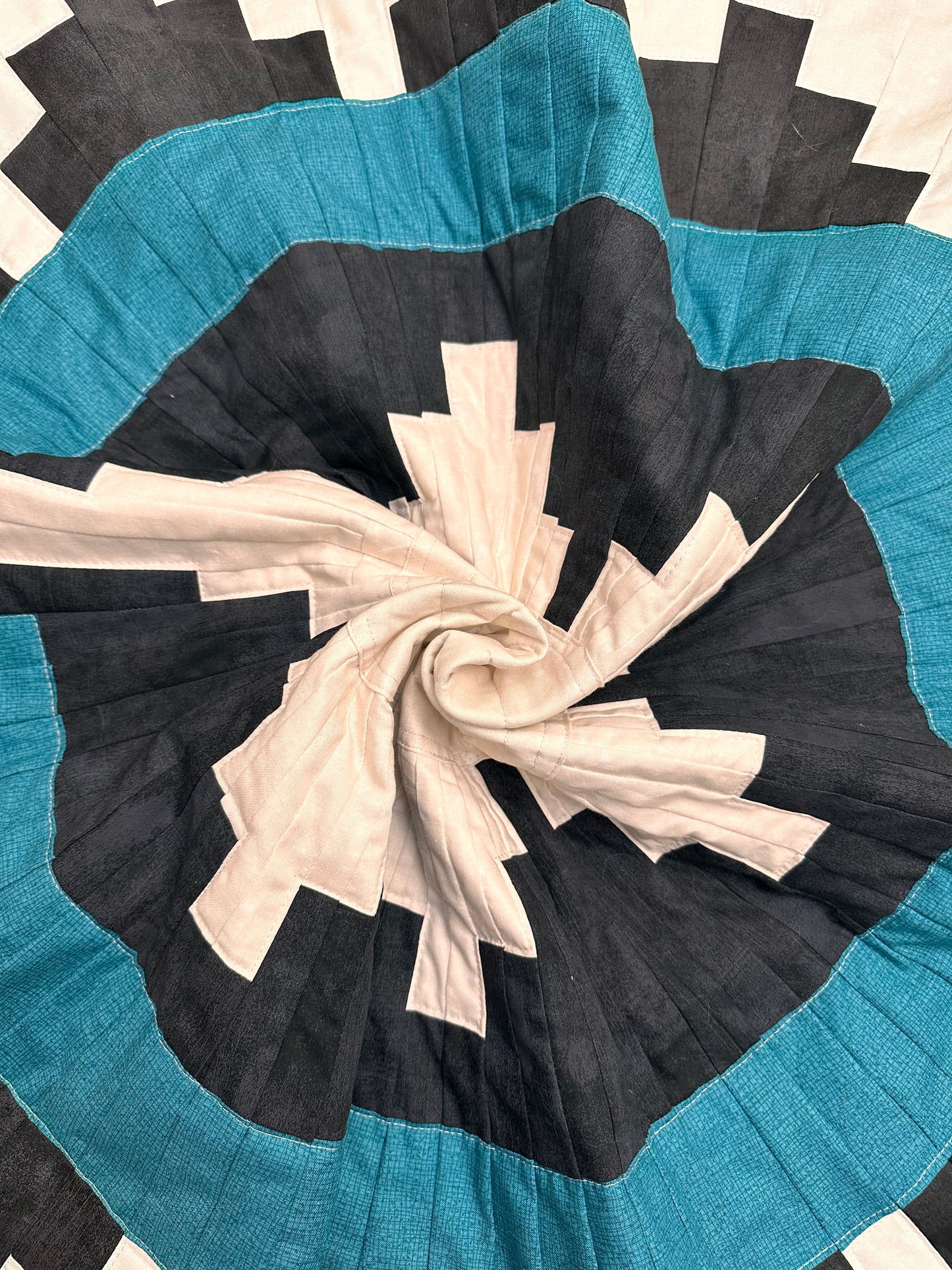 Baby quilt - Navajo Wedding Basket