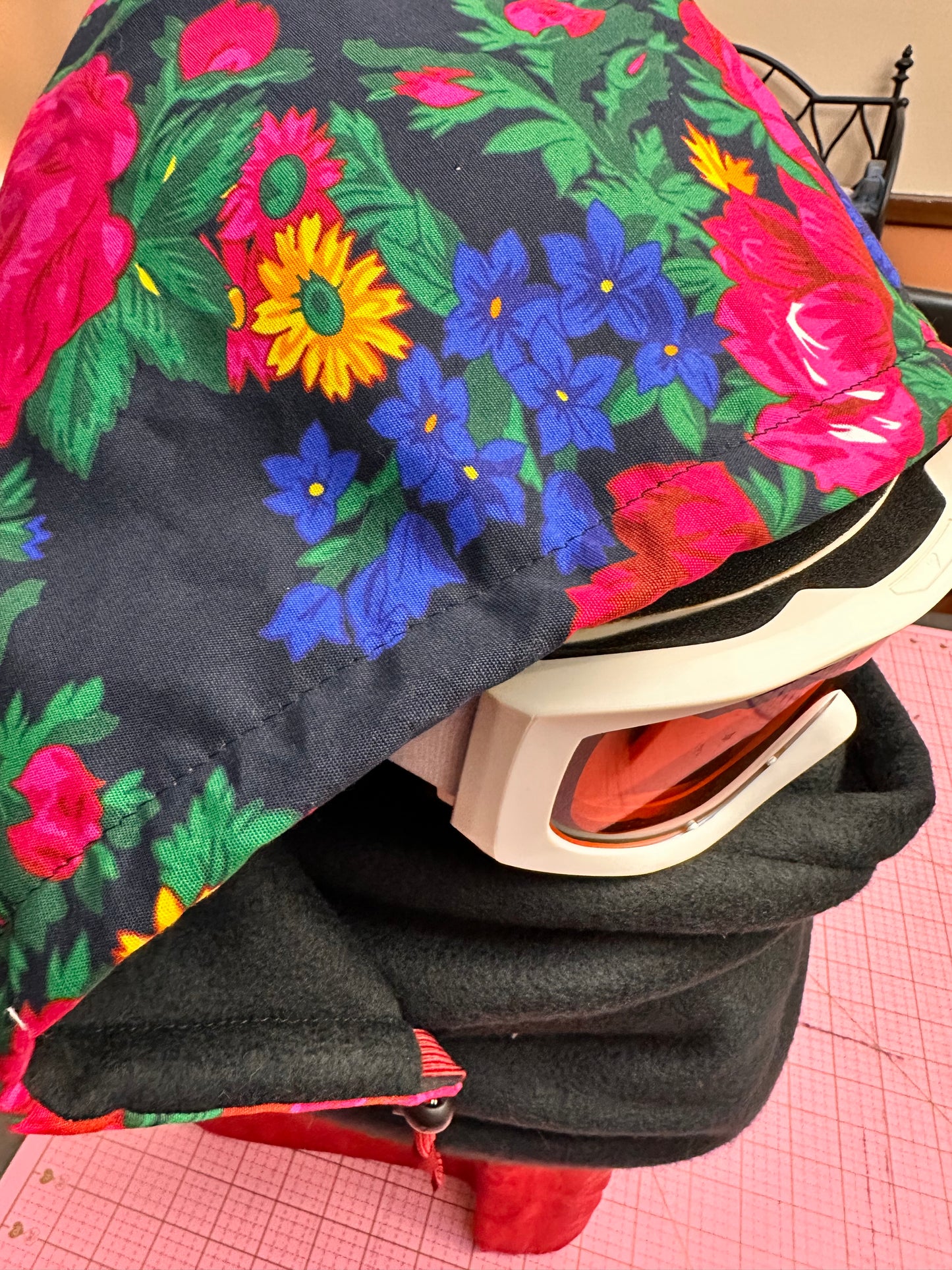 Balaclava - masani floral in black