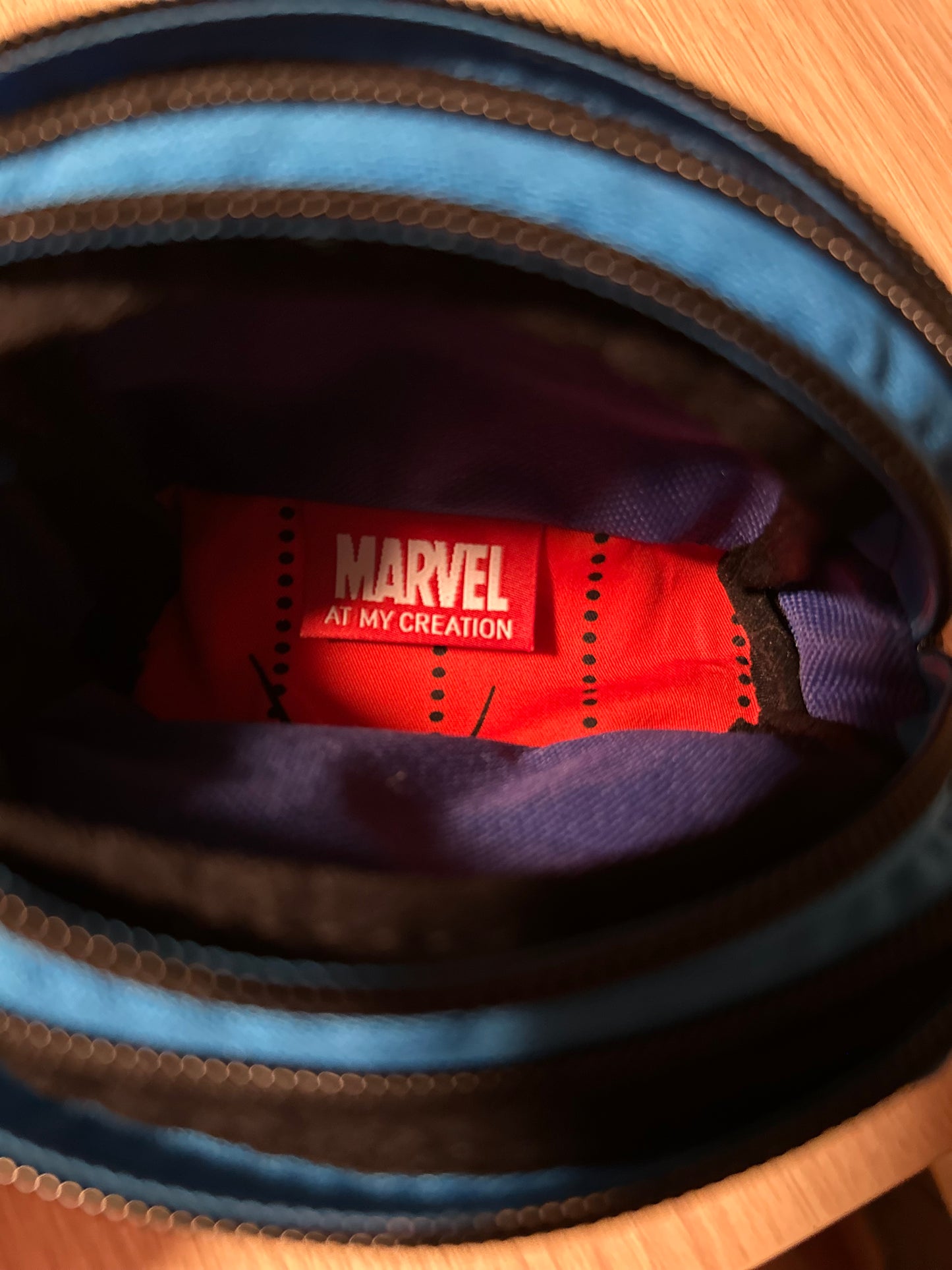 Audrey III pouch - Spidey